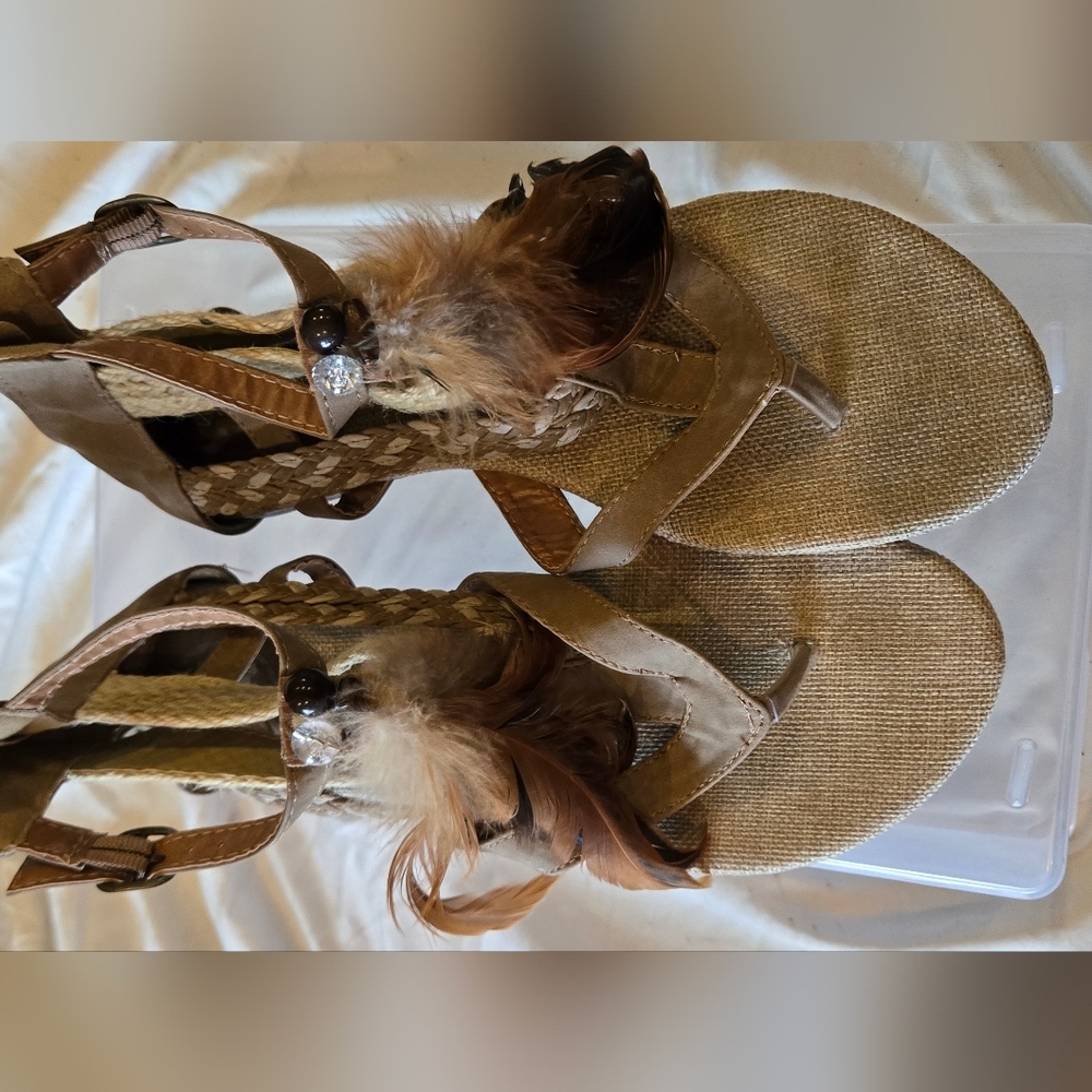 Elegant Womens Feathered With Multi Colored Straps  Sandals in Tan Buckle Side